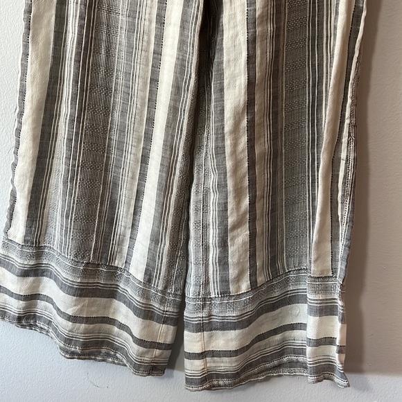 Francesca’s |.Harper Cream & Taupe Chambray Tie Elastic Waist Waist Pants - Picture 2 of 7